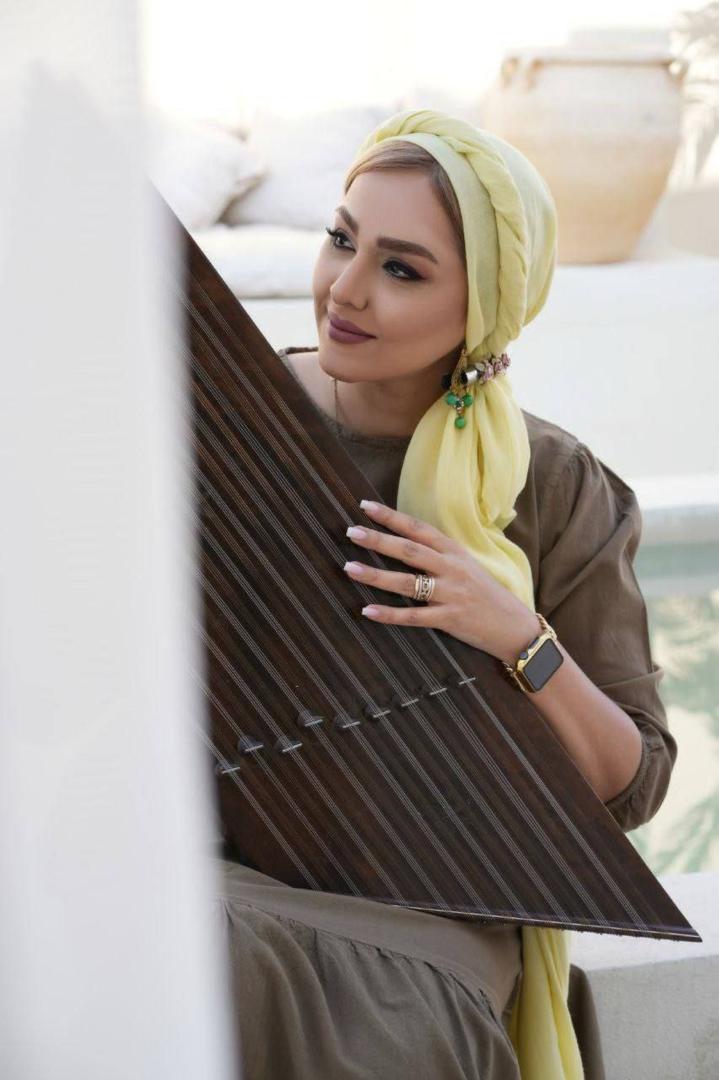 آموزشگاه موسیقی دلشدگان(فرناز دبیرزاده) همراه با ارائه مدرک بین المللی فنی و حرفه ای